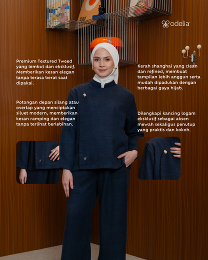 Maison Gold Button Tweed Blazer