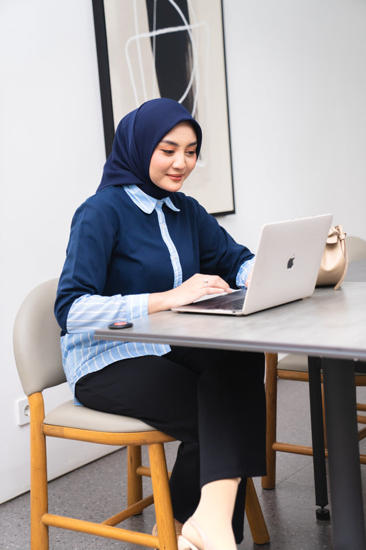 Nara Stripe Shirt - Light Navy